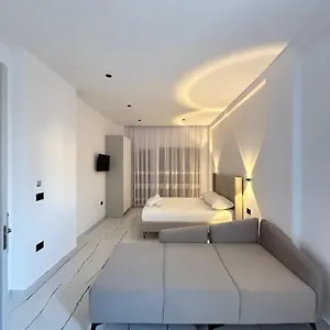 Pensión Maison